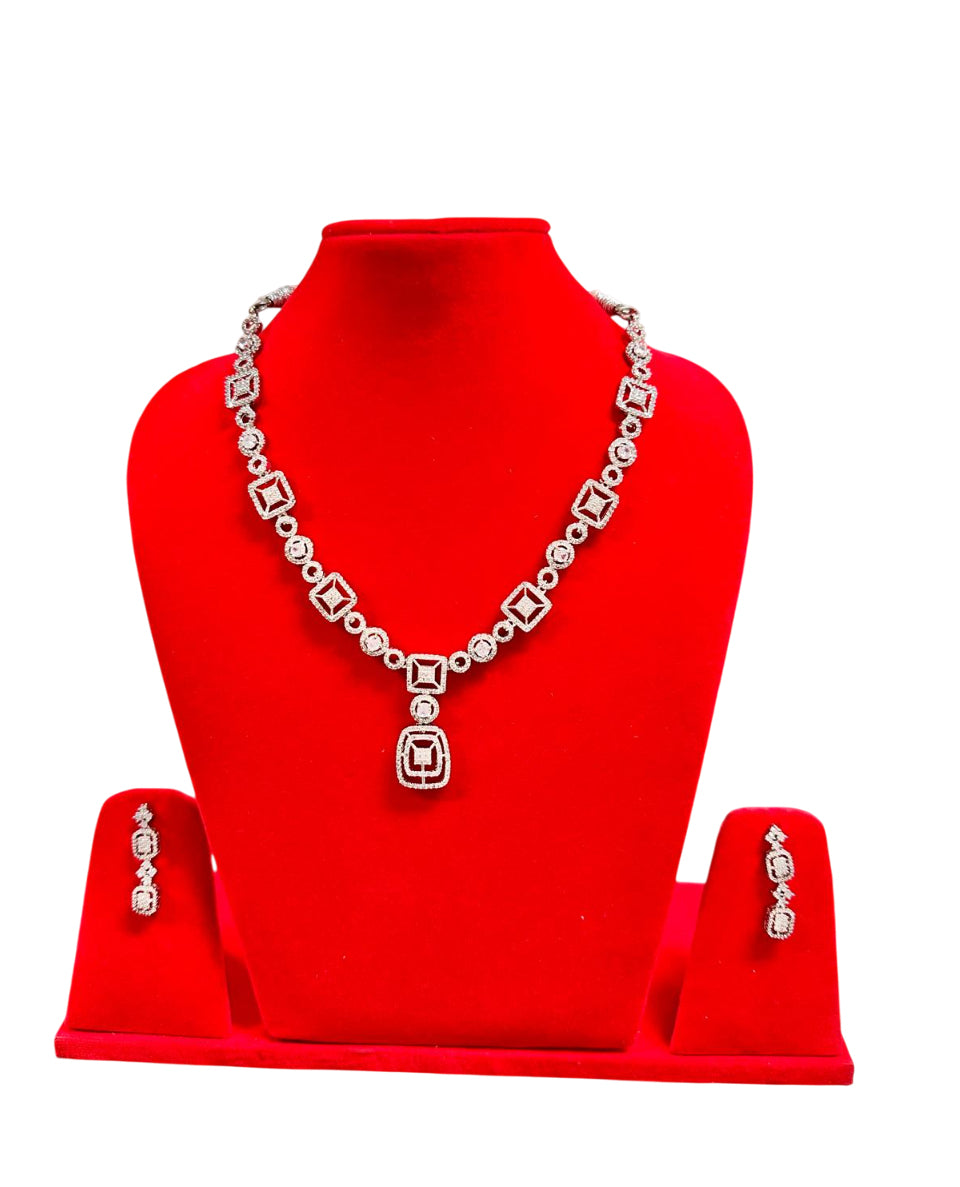 White Stone Necklace Set